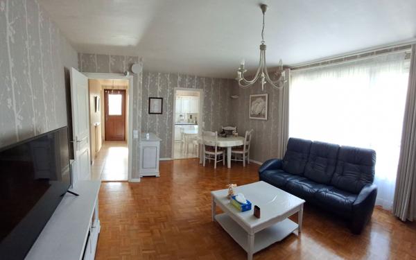 Maison à vendre    5 pièces • 93 m2 Villenoy