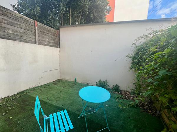 Appartement T1 avec cour privative