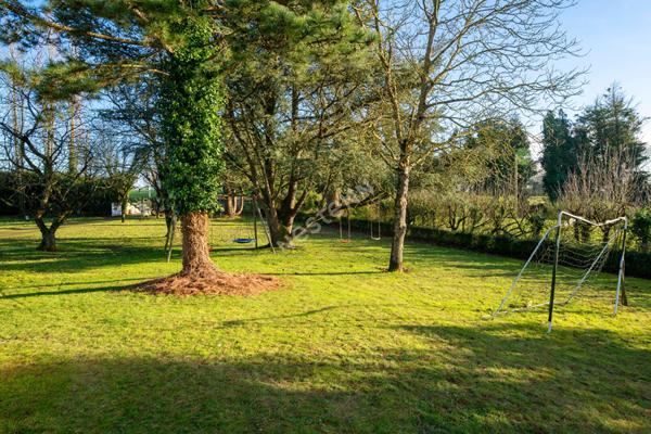 NOUVEAUTE ! PIRE-SUR-SEICHE / 141.14 M² HABITABLES / SOUS-SOL / 5600M² DE TERRAIN