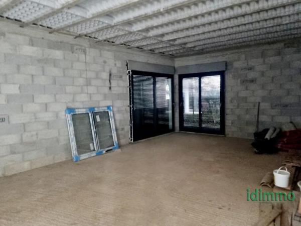 A voir Flayosc villa neuve F4 de 130m terrasse 44m sur 1500m terrain à finir 423000€ CRN2359 Flayosc (83780)