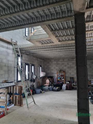 A voir Flayosc villa neuve F4 de 130m terrasse 44m sur 1500m terrain à finir 423000€ CRN2359 Flayosc (83780)