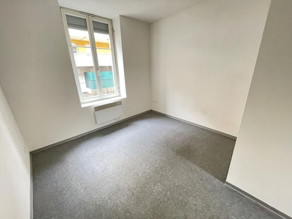 Studio type F1 bis 18m² - JARVILLE LA MALGRANGE