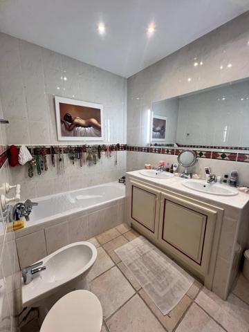 Maison de 2001 parfaitement entretenue.