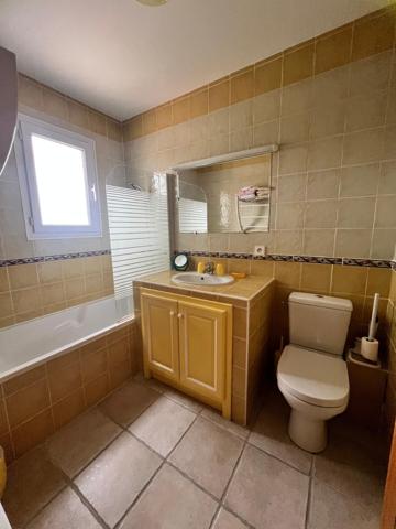 Maison de 2001 parfaitement entretenue.