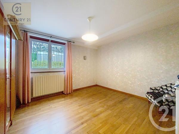 Maison à vendre  6 pièces - 197,05 m2 COUZEIX - 87