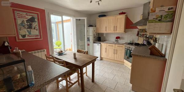 Pavillon à vendre à Châlons-en-Champagne dans la Marne (51000), ref : 51001-123