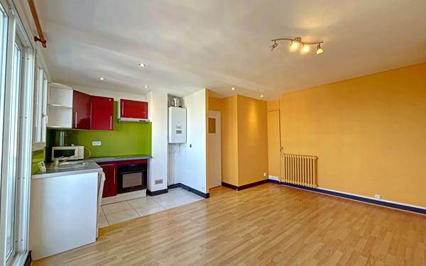 Appartement à louer    2 pièces • 38 m2 Lorient