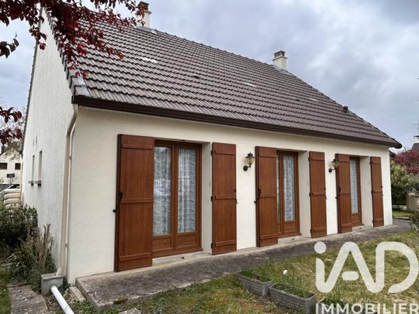 Maison à vendre 5 pièces 81,5 m² Vert-Saint-Denis