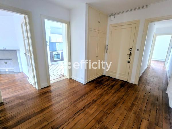 Appartement
         3 pièces
        - 69 m² 140 000 € *