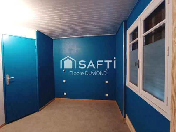 Jolie maison de plain-pied de 148 m2 habitable sur terrain de plus de 5 hectares