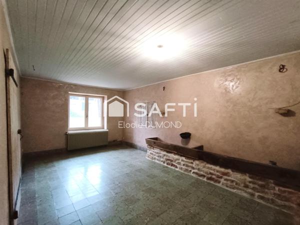 Jolie maison de plain-pied de 148 m2 habitable sur terrain de plus de 5 hectares