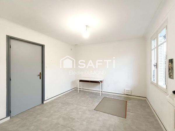 Jolie maison de plain-pied de 148 m2 habitable sur terrain de plus de 5 hectares