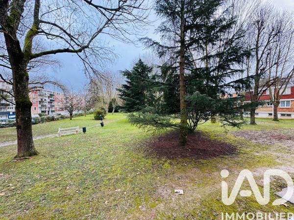 Appartement à vendre 4 pièces 69 m² Sainte-Geneviève-des-Bois