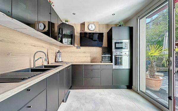 Maison à vendre    4 pièces • 112 m2 Créteil