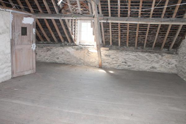 Maison à FRESNAY-SUR-SARTHE, 72130 - 5 pièces 102m²