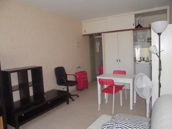 T1 MEUBLE HYPER CENTRE