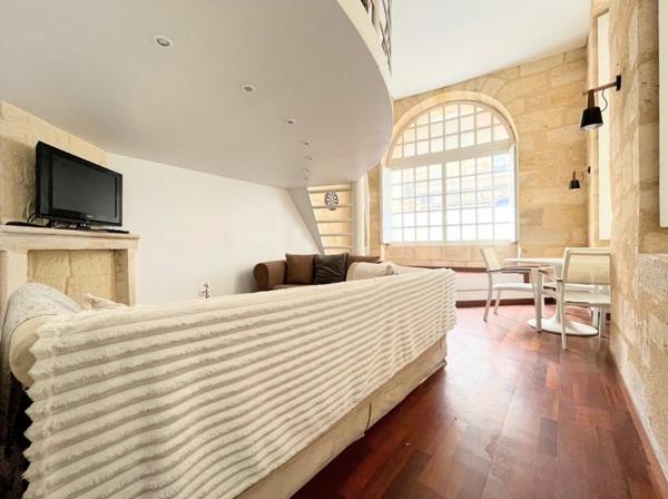 Appartement à vendre 299 900 € Bordeaux 3 p 60 m² DPE E