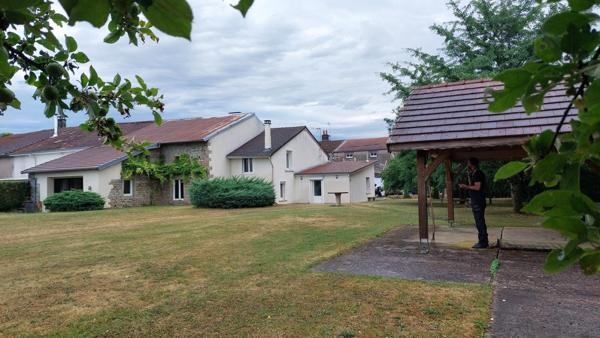 Maison Monthureux Sur Saone 6 pièce(s) jardin plain pied