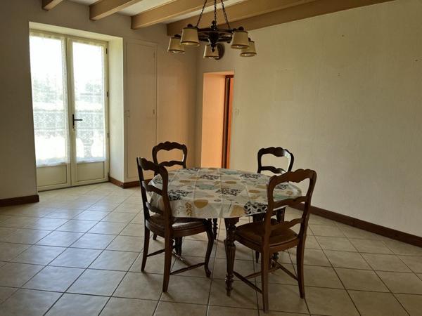 Maison à vendre |  Fontaines |  6 pièces | 125 m²