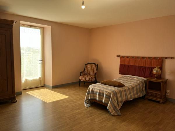 Maison à vendre |  Fontaines |  6 pièces | 125 m²