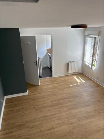 Appartement à louer à Nantes en Loire-Atlantique (44000), ref : 49009-L97   
Canclaux