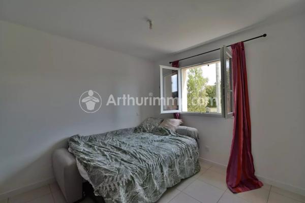 Vente                                                      Maison
                        
                     4 pièces                      89 m2                     à Saint-Gauzens