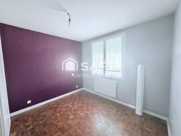 PAVILLON 4 CHAMBRES + GARAGE ET JARDIN A NIORT