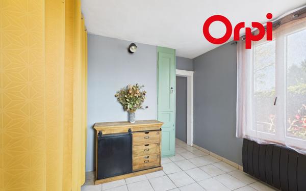 Maison à vendre    5 pièces •  Bernay