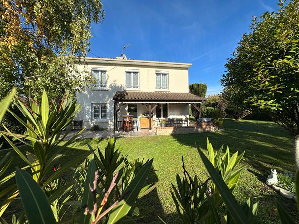 BUXEROLLES - PROCHE COMMODITES - MAISON 4 CHAMBRES 124m² - LUMINEUSE