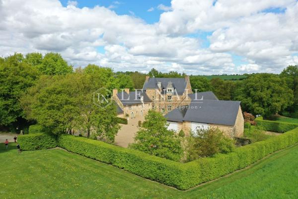 Authentique manoir Monument Historique à vendre en Haut-Anjou