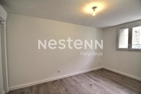 Centre Heyrieux: Appartement de type 3 , terrasse, stationnement et cave
