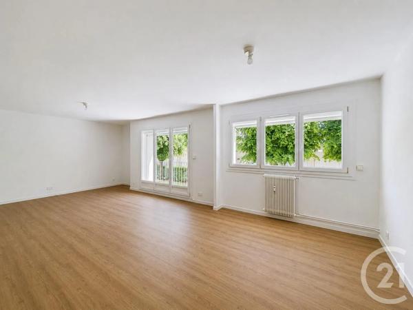 Appartement F3 à vendre  3 pièces - 82,15 m 2   NANCY  - 54