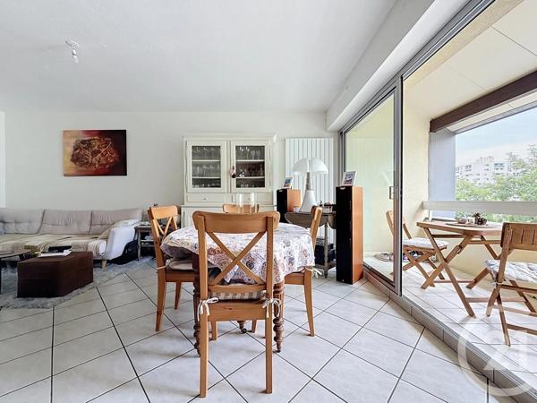 Appartement F3 à vendre  3 pièces - 82,15 m 2   NANCY  - 54