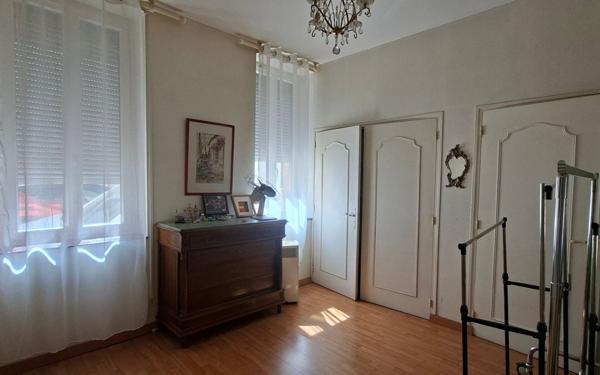 Appartement à vendre    4 pièces • 105 m2 Montauban