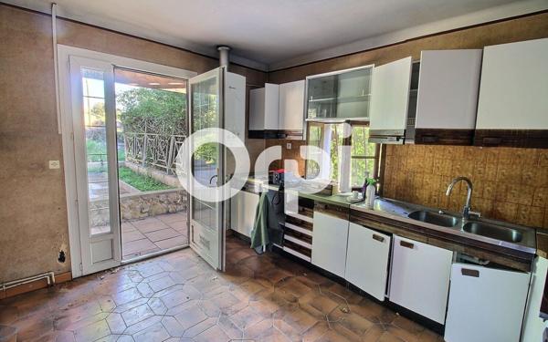 Maison à vendre    5 pièces • 101,42 m2 Marseille 14