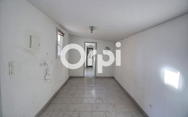 Maison à vendre    5 pièces • 101,42 m2 Marseille 14