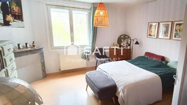 Propriété comprenant deux Maisons de 121M2 et 107M2