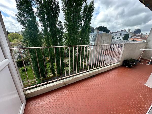 Appartement T3 en hyper centre + garage et cave , La roche sur yon Appartement T3 en hyper centre + garage et cave , La roche sur yon