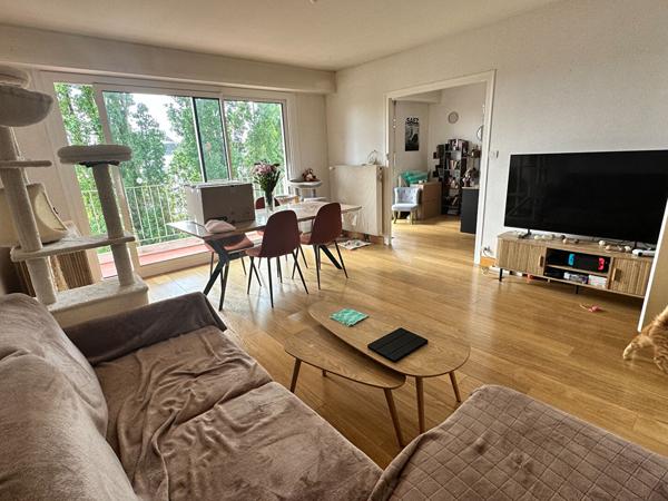 Appartement T3 en hyper centre + garage et cave , La roche sur yon Appartement T3 en hyper centre + garage et cave , La roche sur yon