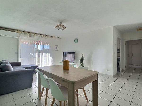 A vendre appartement de type 3 avec terrasse et parking à Marseille 13013 - Saint Jérôme