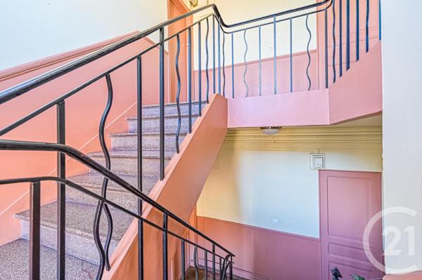 Immeuble à vendre  459,25 m2 LA COURNEUVE - 93