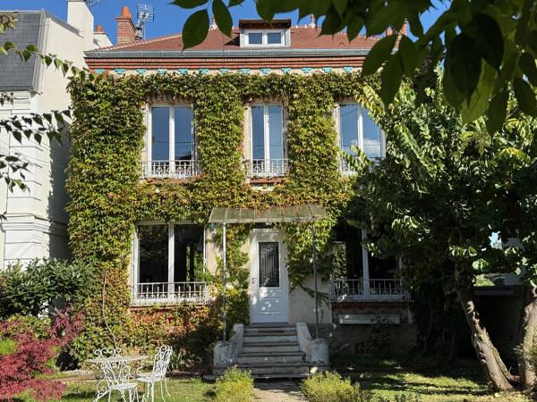 Vente                                                      Maison
                        
                     5 pièces                                         à Combs-la-Ville