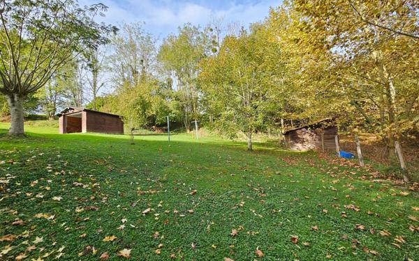 Terrain à vendre    Urcuit