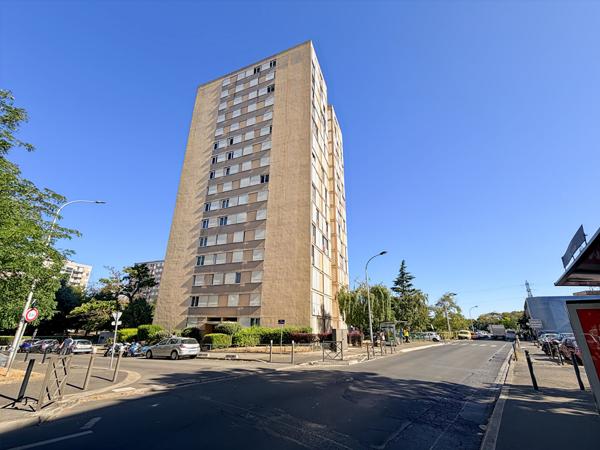 Appartement 4 pièces à Rosny-sous-Bois - Bois-Perrier