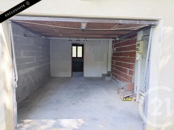 Maison à vendre  5 pièces - 101,35 m 2   GOURDON  - 46