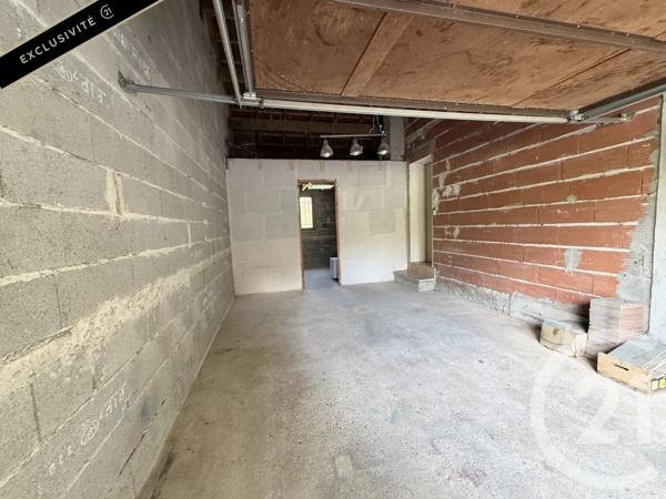 Maison à vendre  5 pièces - 101,35 m 2   GOURDON  - 46