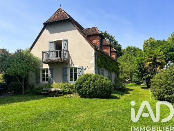 Maison à vendre 8 pièces 200 m² Bizanos