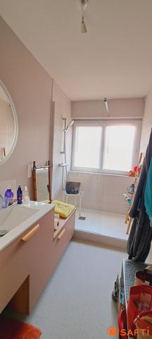 LISIEUX CENTRE APPART F4 84m2 ASCENSEUR BALCON CAVE