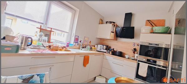 LISIEUX CENTRE APPART F4 84m2 ASCENSEUR BALCON CAVE