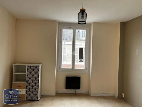 Appartement à louer 1 pièce 22.12m² Le Blanc (36300)